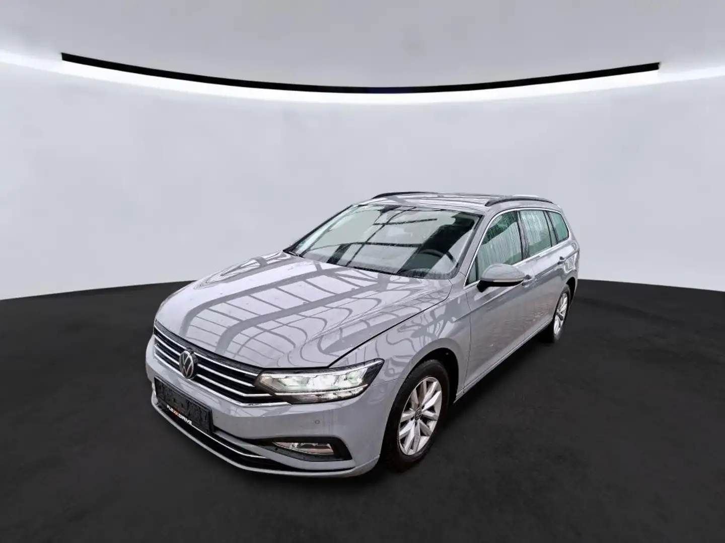 Volkswagen Passat Variant 2.0 TDI DSG BUSINESS +LED +ACC +RKAM +NAVI +SHZ + Grau - 2