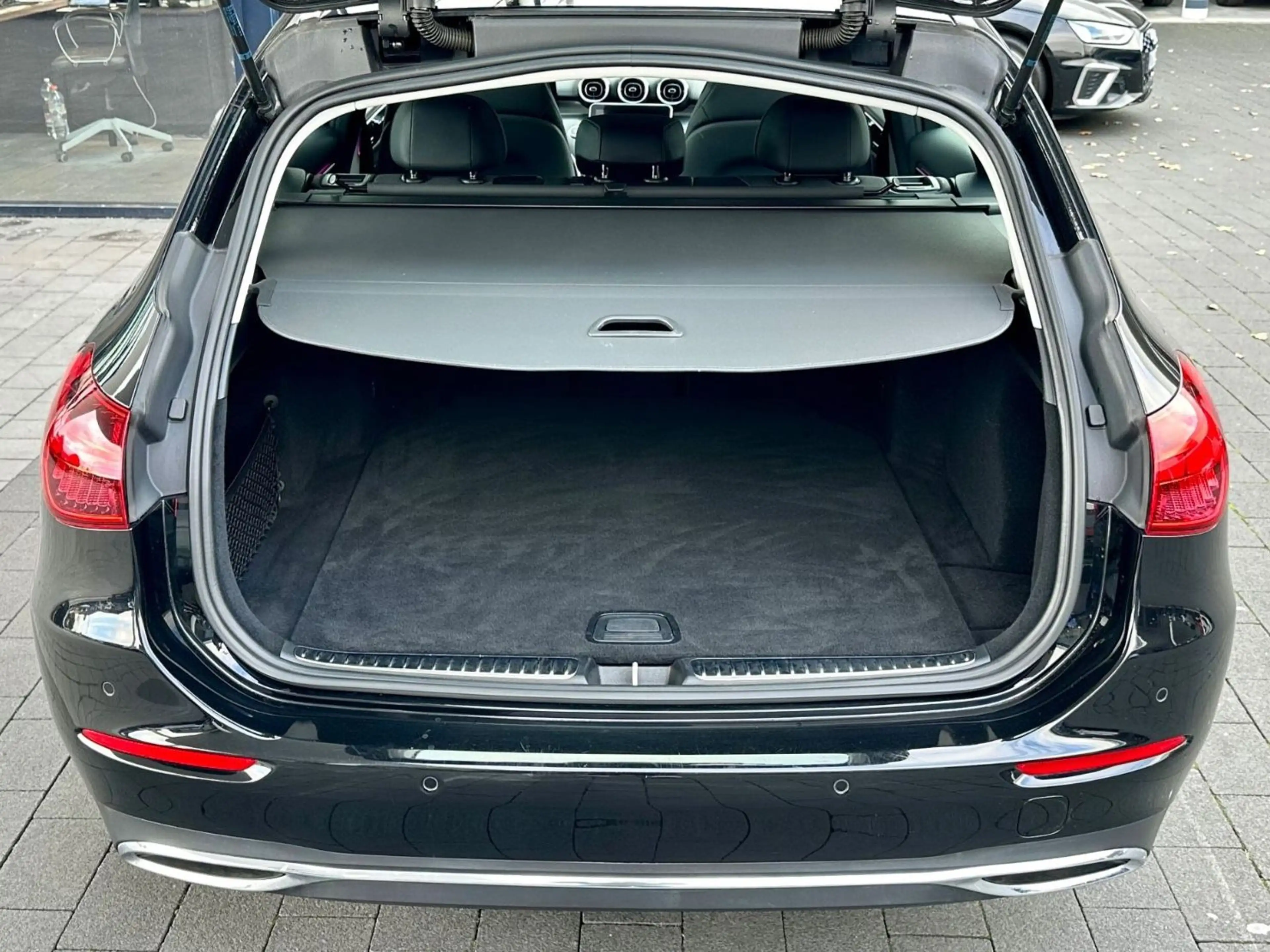 Mercedes-Benz C 220 T d 4Matic Avantgarde | LED | Kamera — photo 8