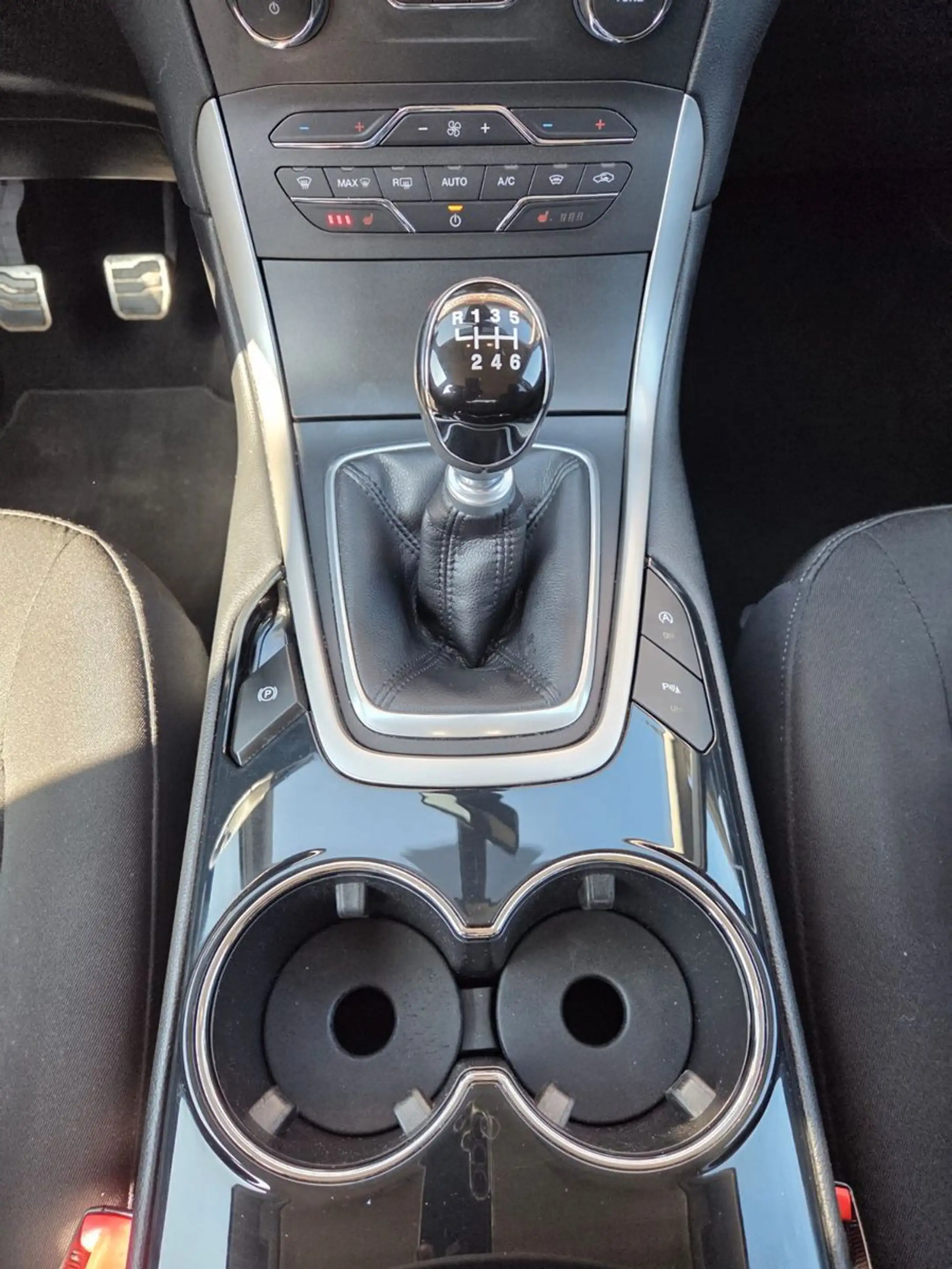 Ford Galaxy Business 1.5/ 7 SITZER/6 GANG/KLIMAATM — photo 8