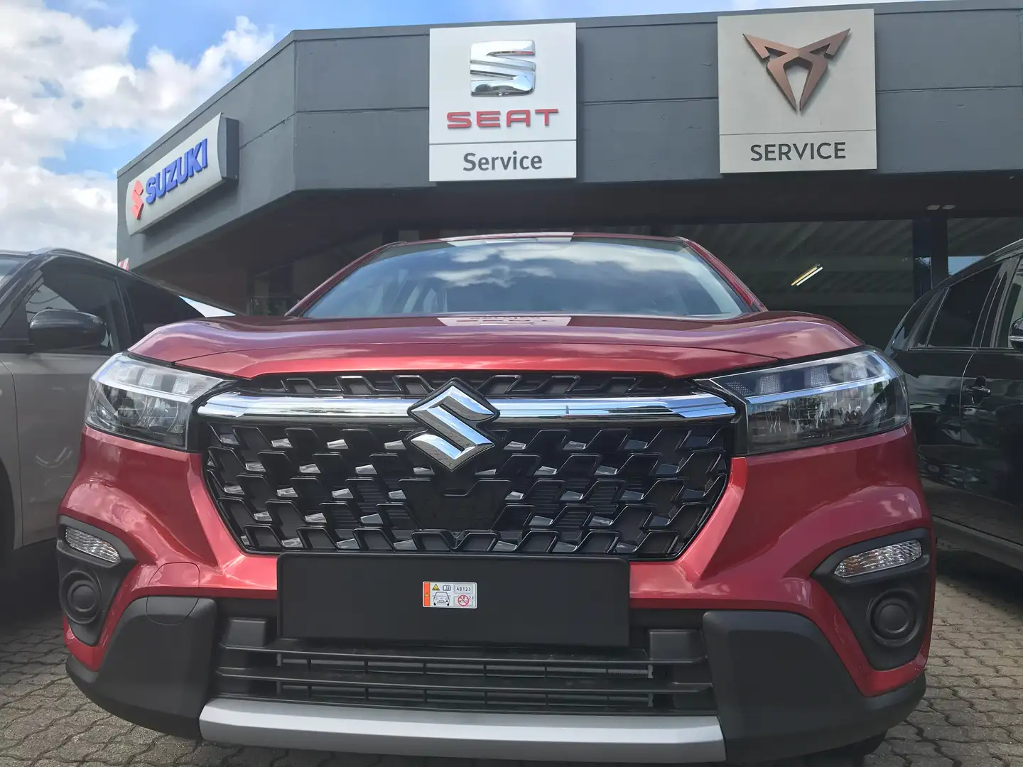 Suzuki S-Cross EDITION Vorführer ohne KM! Rot - 2