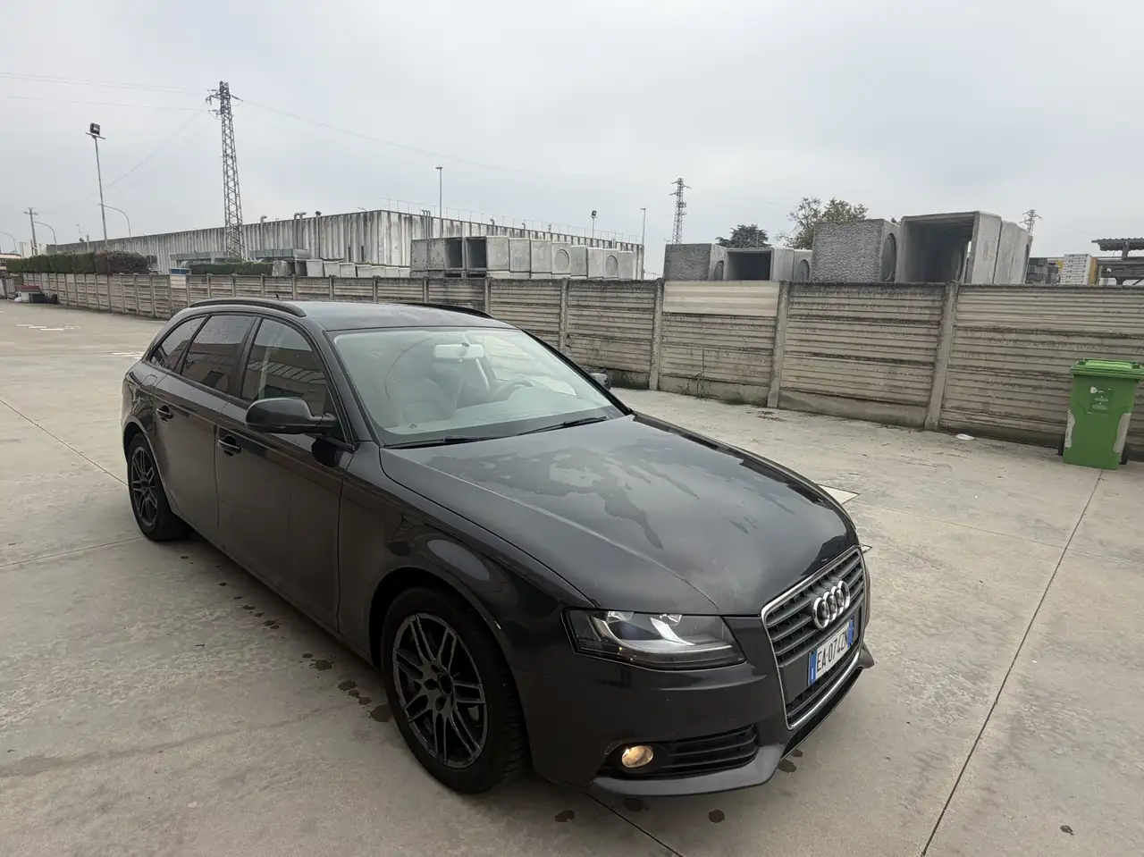Audi A4 Avant 2.0 TDI DPF multitronic S line Sportpaket (plus) — photo 1 of 8
