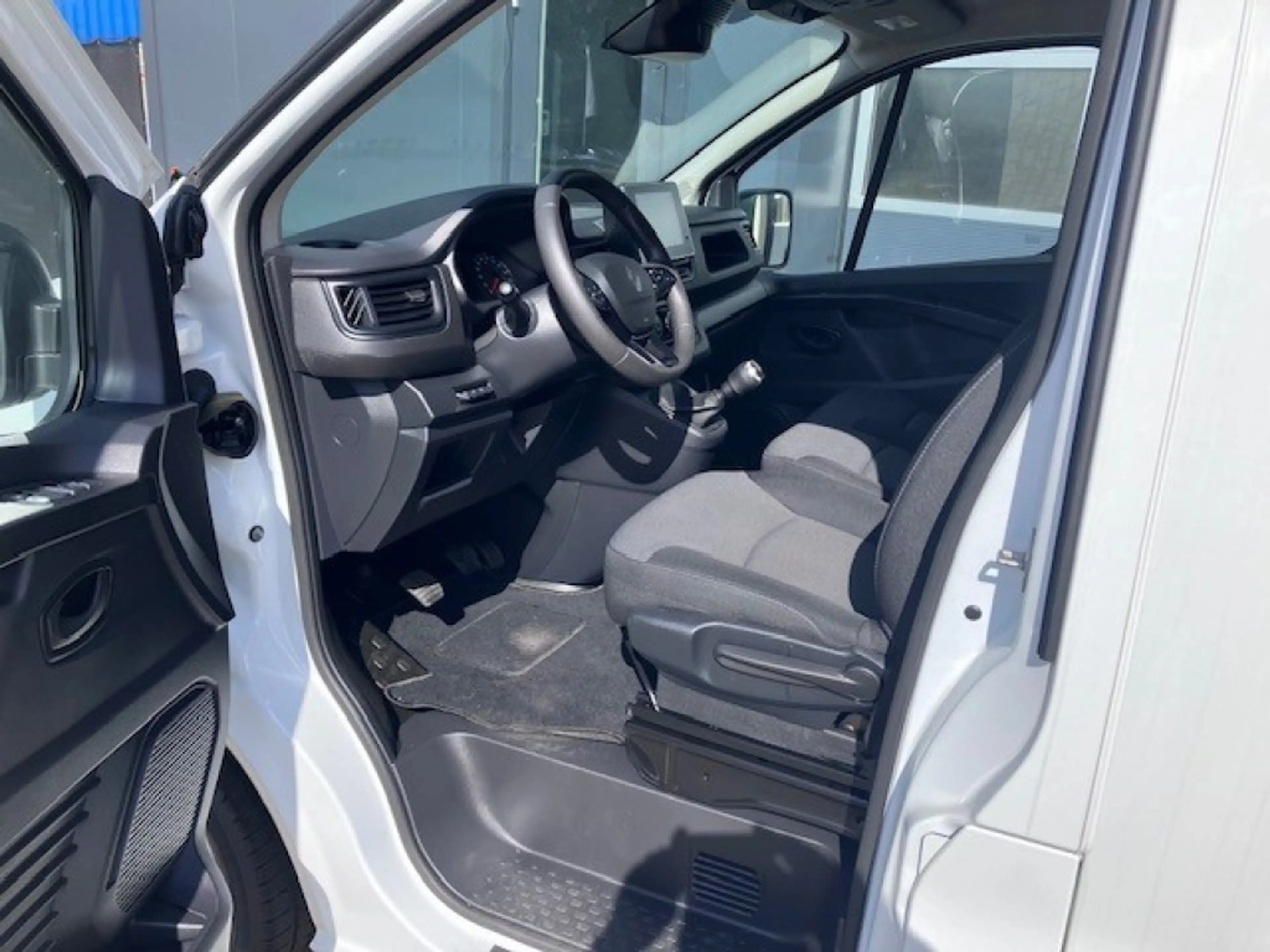 Renault Trafic 2.0 D 110pk  L1H1 - Navi/apple carplay/android aut — photo 5