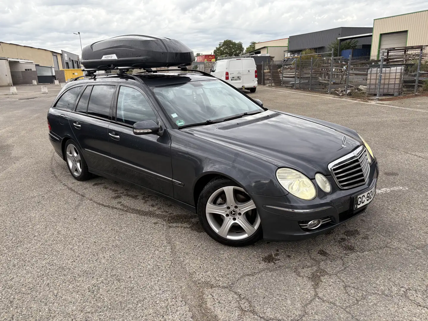 Mercedes-Benz E 280 Classe e break e280 cdi avantgarde+ Noir - 1