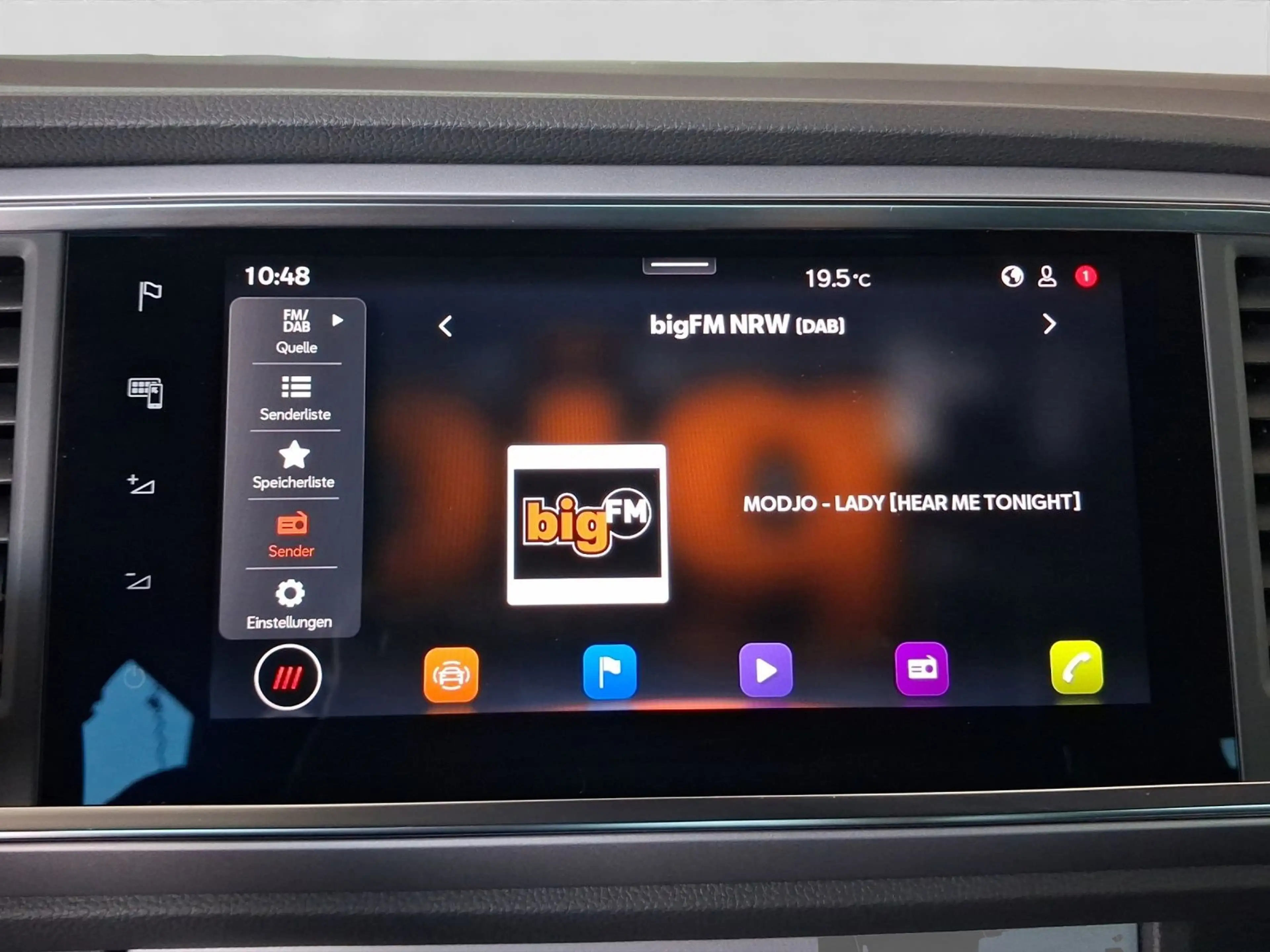 SEAT Ateca 2.0 TDI DSG FR NAVI AHK ACC SITZHZ PARKLEN — photo 14