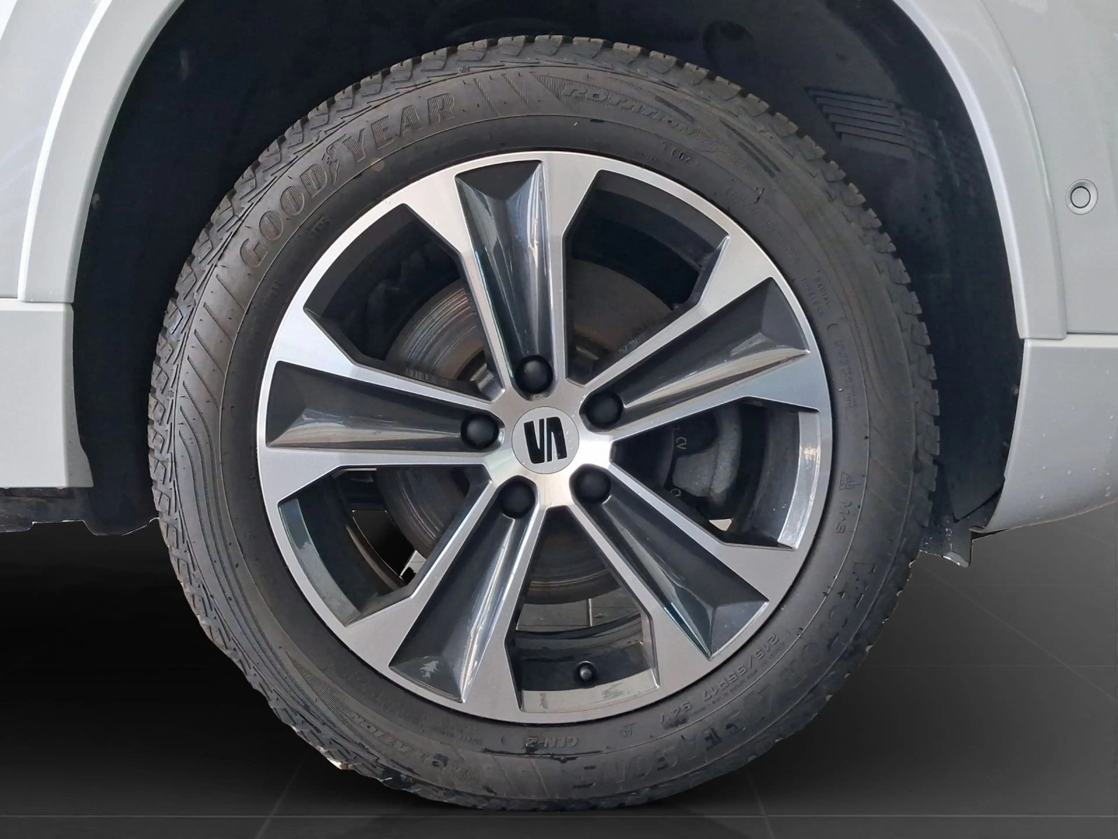 SEAT Ateca 2.0 TDI DSG FR NAVI AHK ACC SITZHZ PARKLEN — photo 7