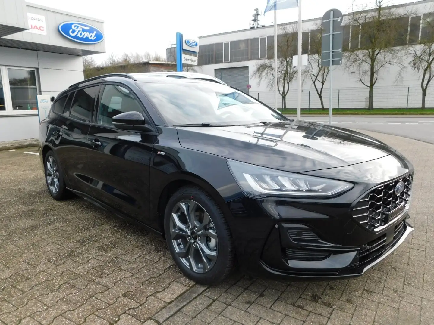 Ford Focus ST-Line X Automatik Navi/Winter-Paket Schwarz - 1