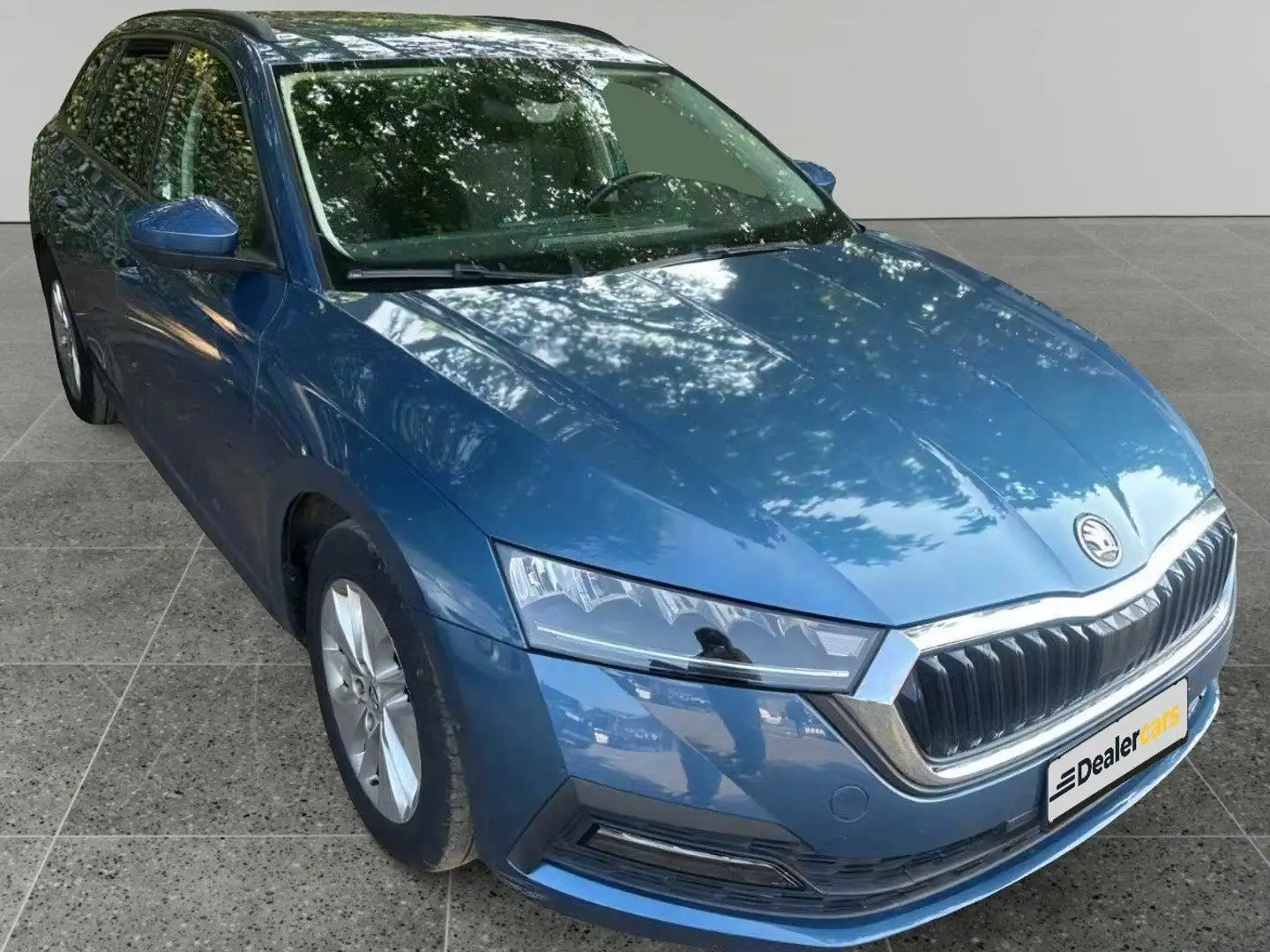 Skoda Octavia Ambition Blau - 1