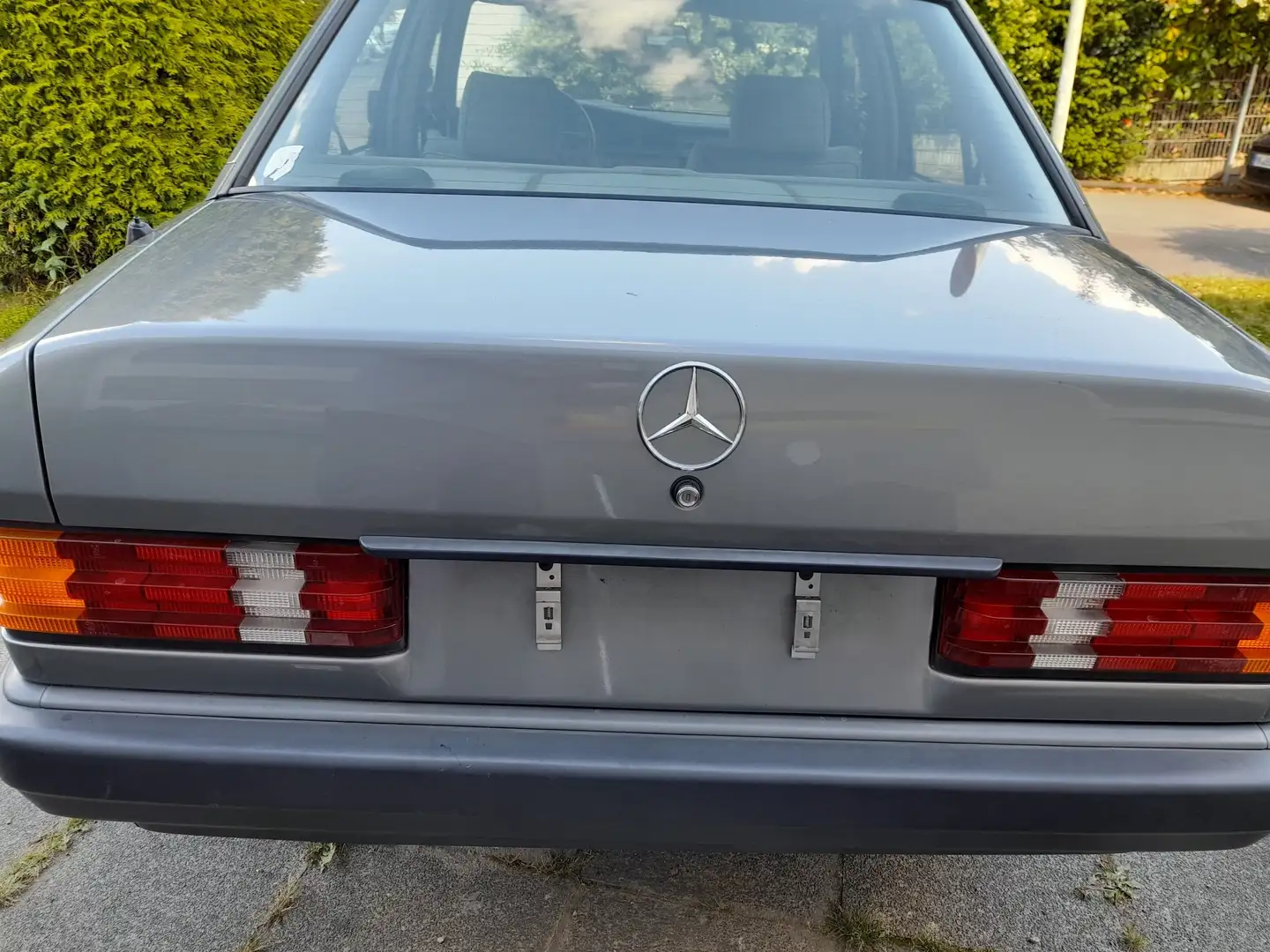 Mercedes-Benz 190 E 1.8 - 2