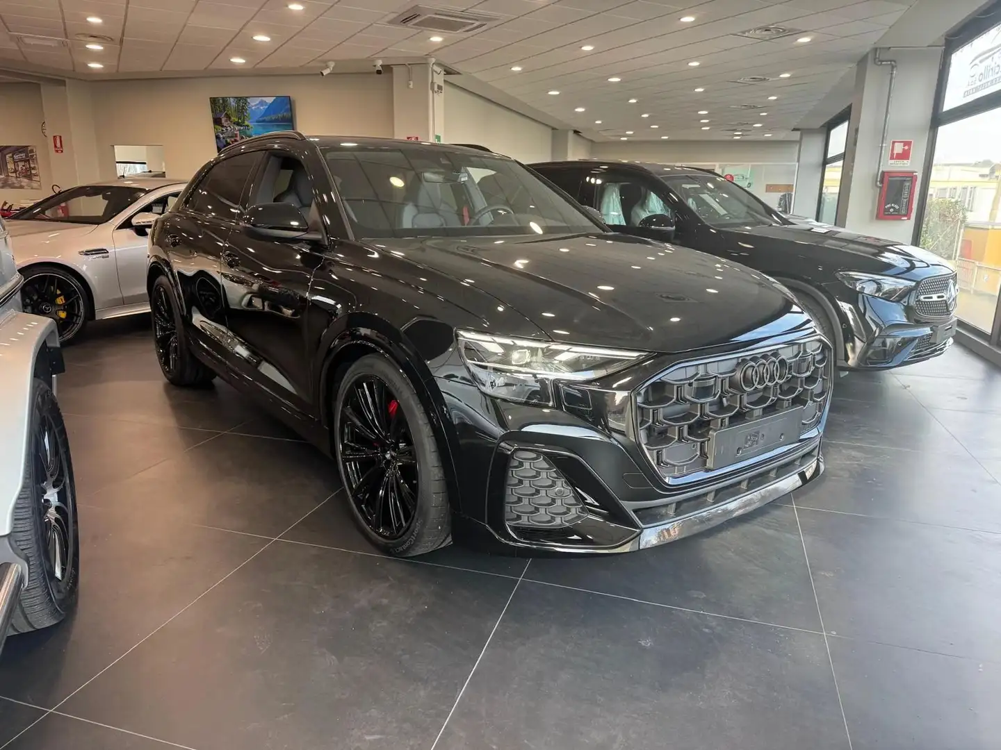 Audi Q8 Q8 50 TDI 286cv S-Line quattro S-Tronic Nero - 1