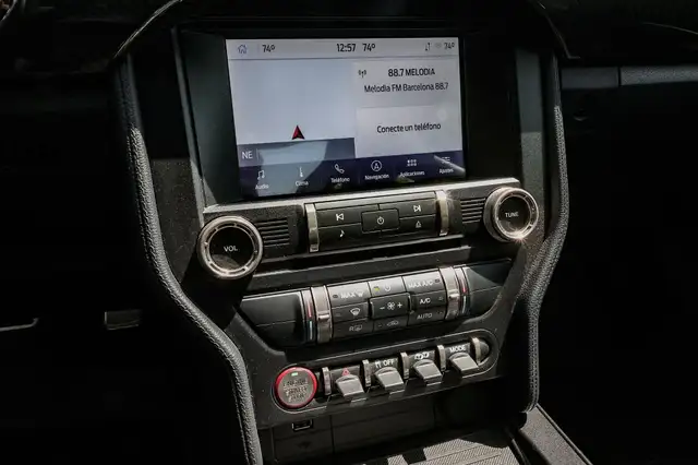 Ford Mustang view 15