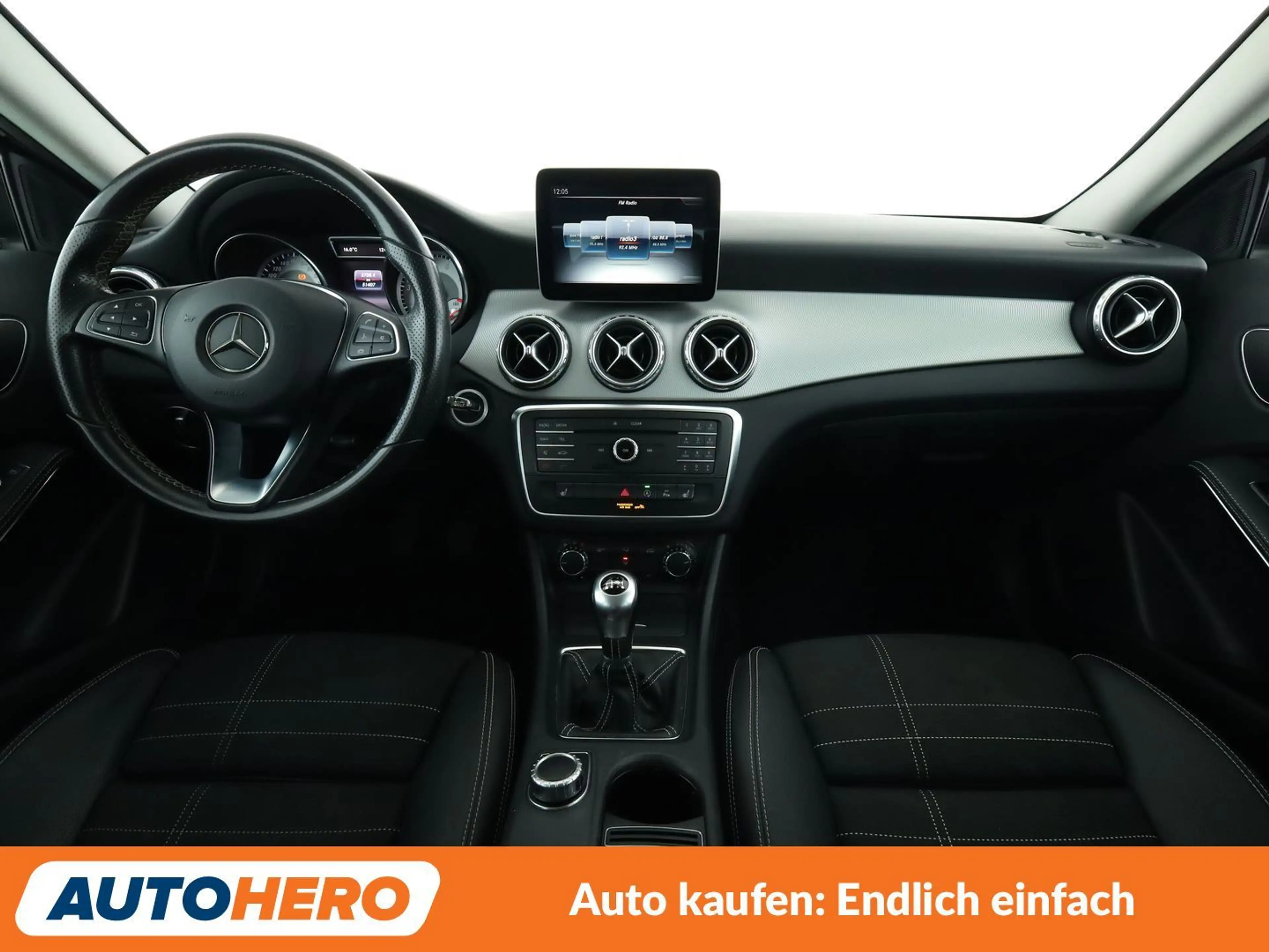 Mercedes-Benz GLA 180 GLA 180 Urban*NAVI*TEMPO*PDC*SHZ*ALU* — photo 12