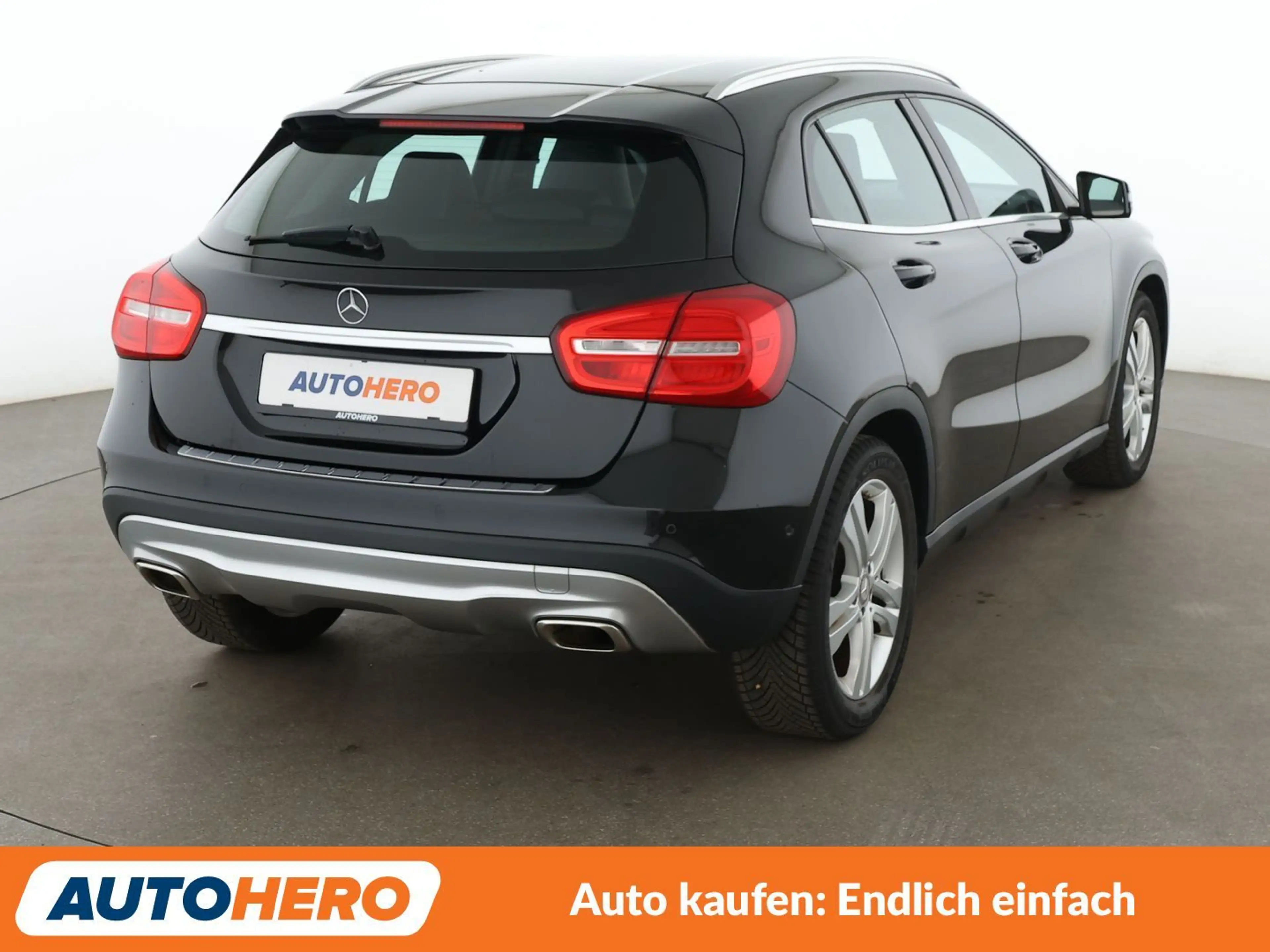 Mercedes-Benz GLA 180 GLA 180 Urban*NAVI*TEMPO*PDC*SHZ*ALU* — photo 6