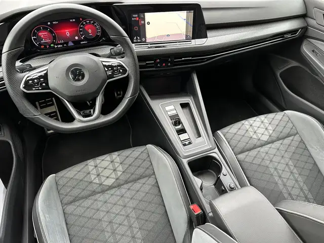 Volkswagen Golf view 14