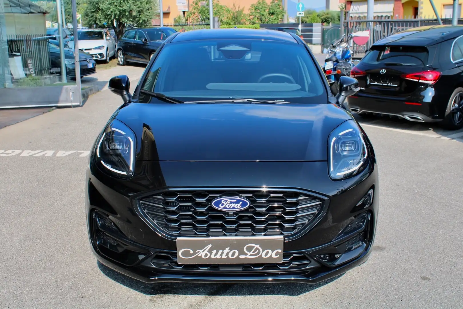 Ford Puma 1.0 Hybrid CAMBIO AUTOMATICO ST-LINE Nero - 2