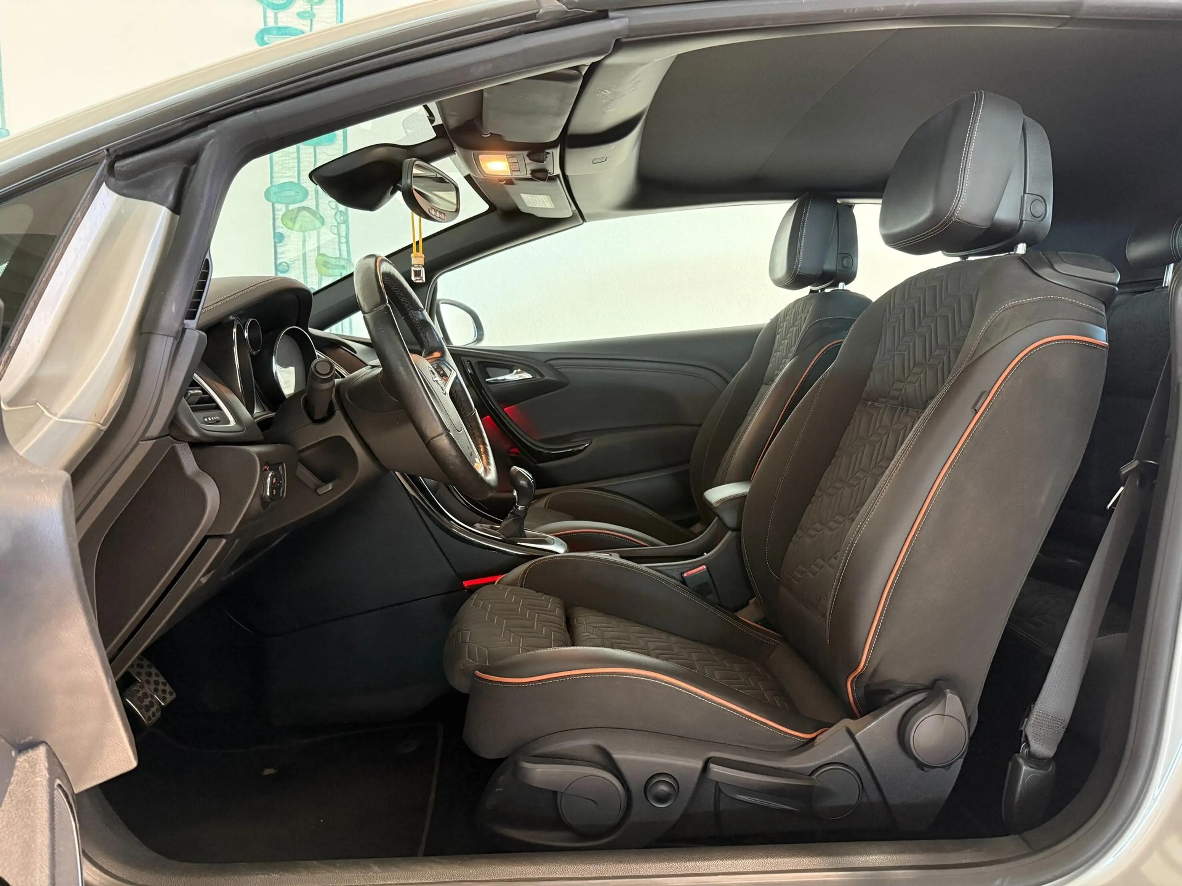 Opel Cascada 1.6 SIDI Turbo Innovation ecoFlex 2-Zonen-Klima... — photo 7