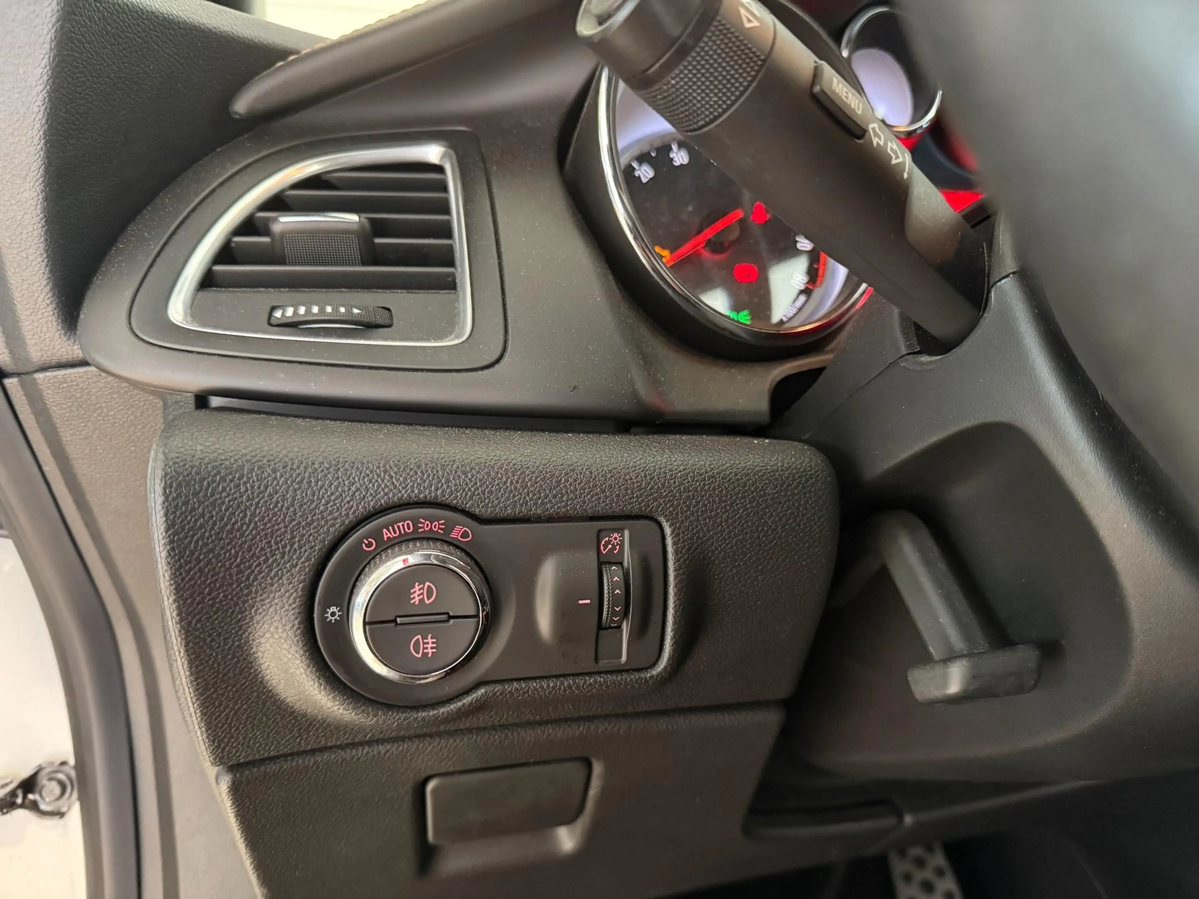 Opel Cascada 1.6 SIDI Turbo Innovation ecoFlex 2-Zonen-Klima... — photo 14