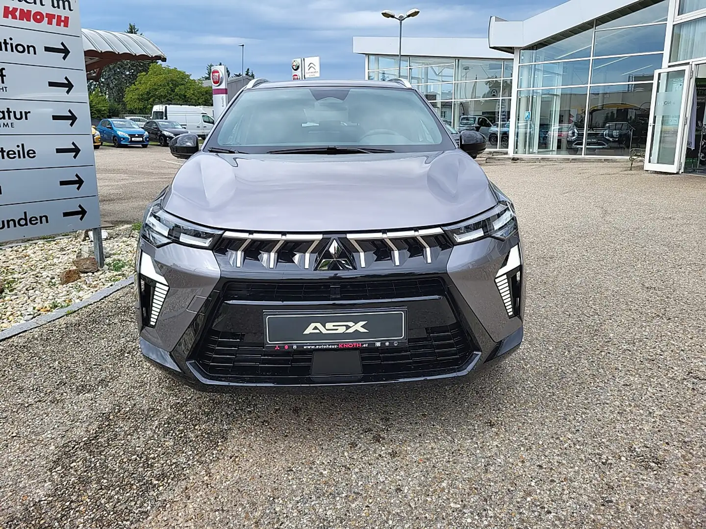 Mitsubishi ASX 1,2 DI-T Invite Grau - 2