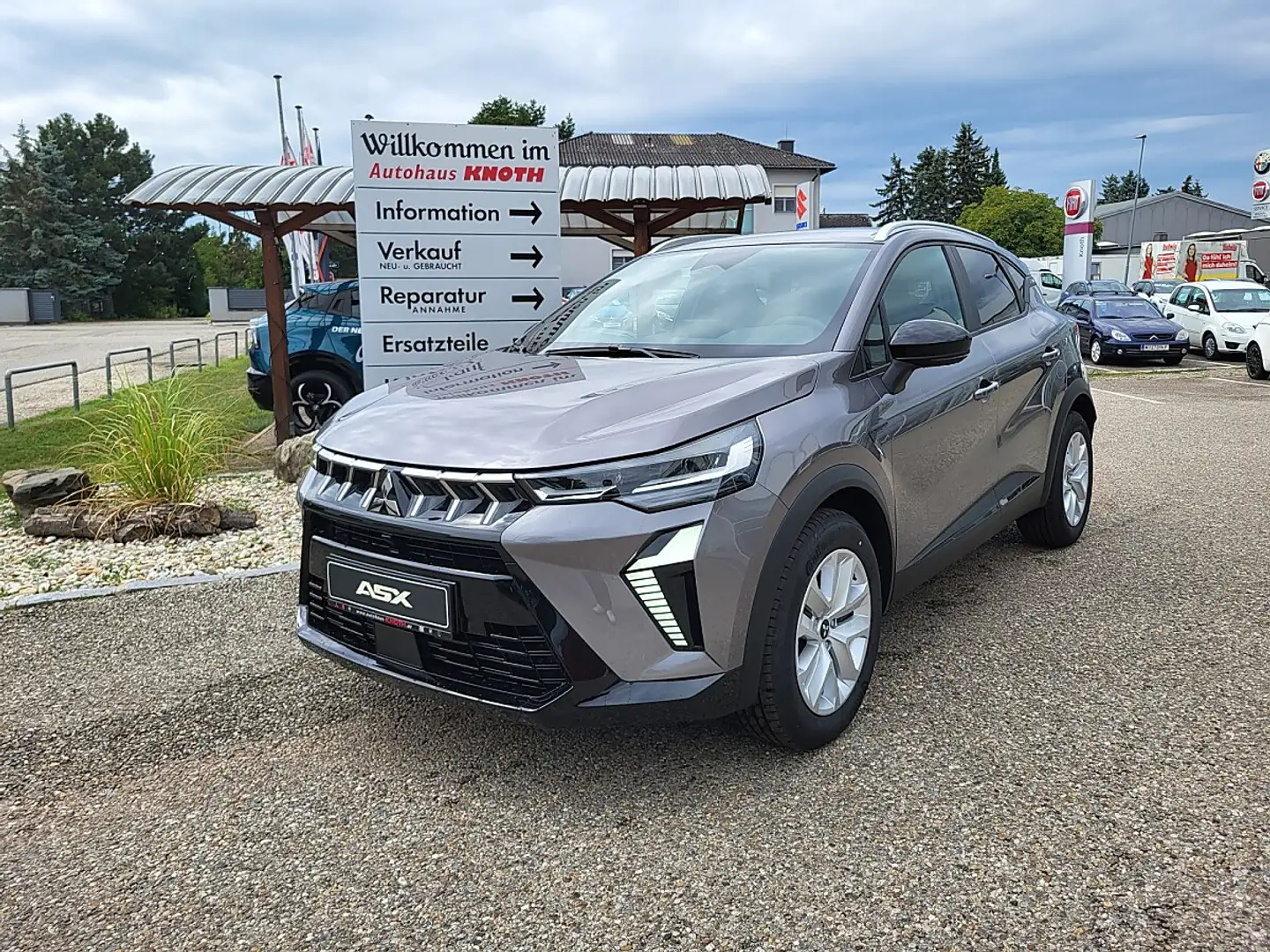 Mitsubishi ASX 1,2 DI-T Invite Grau - 1