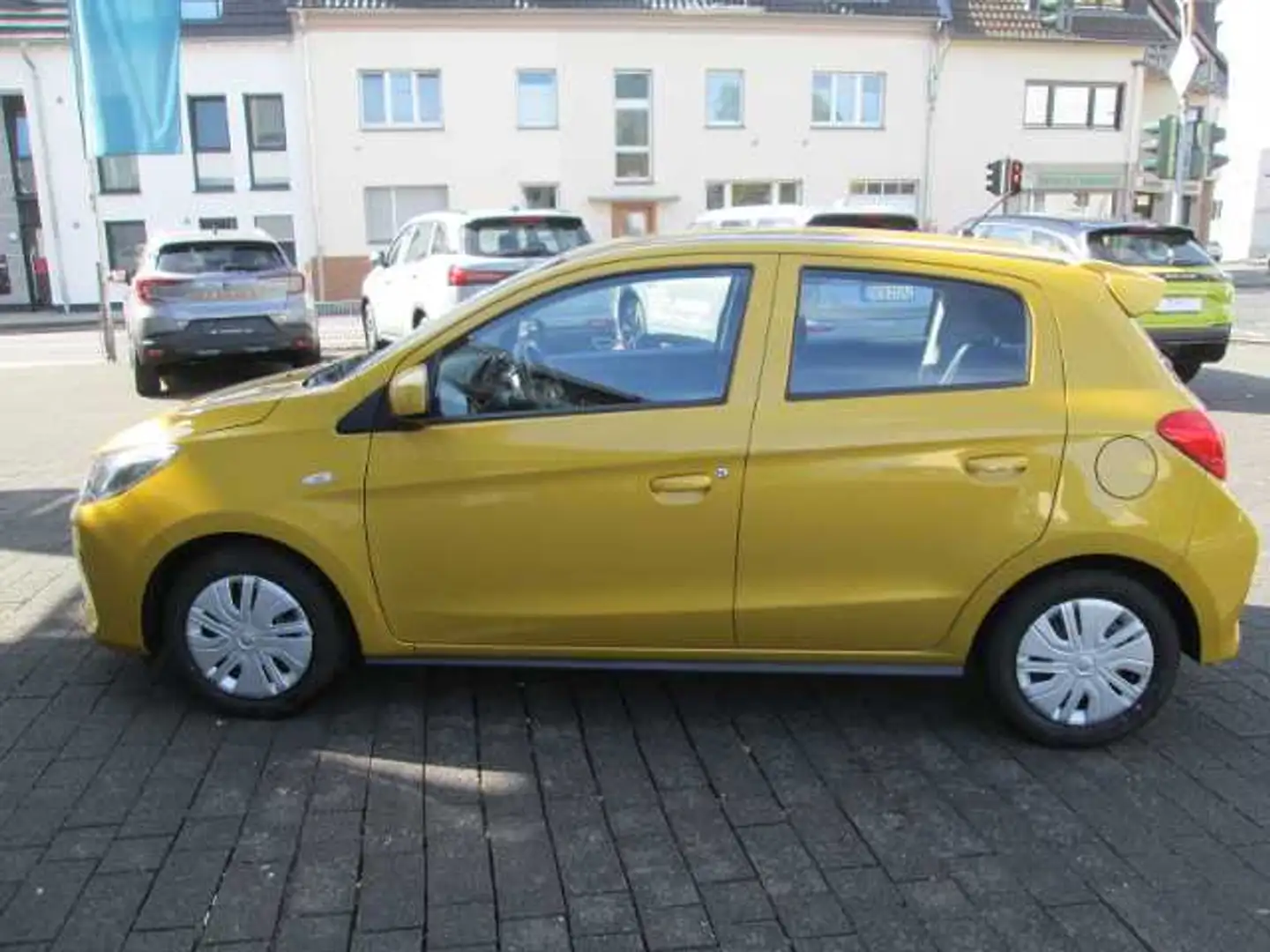 Mitsubishi Space Star Select 1.2 MIVEC 5-Gang Gelb - 1