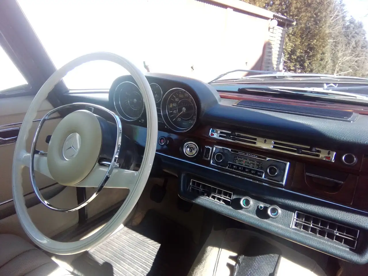 Mercedes-Benz 300 SEL, foto 7