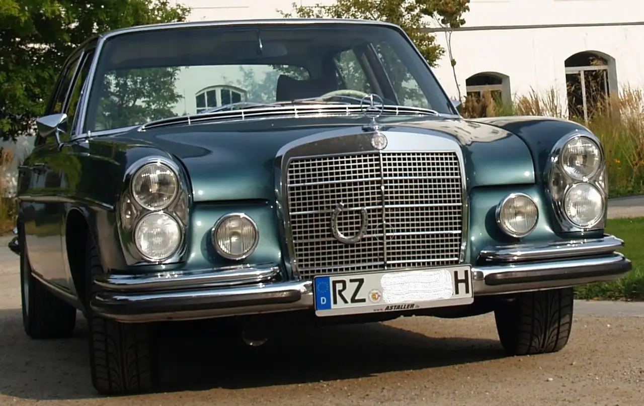 Mercedes-Benz 300 SEL, foto 1