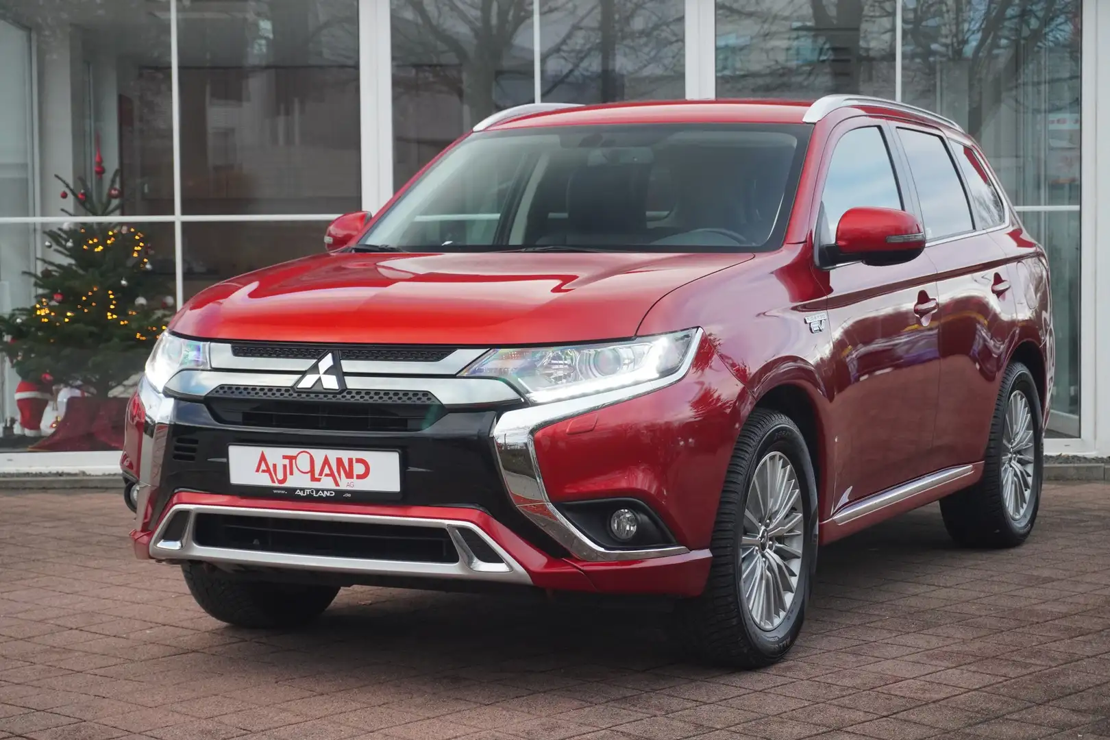 Mitsubishi Outlander 2.4 PHEV Basis Spirit 4WD Navi SHZ AHK Rot - 2