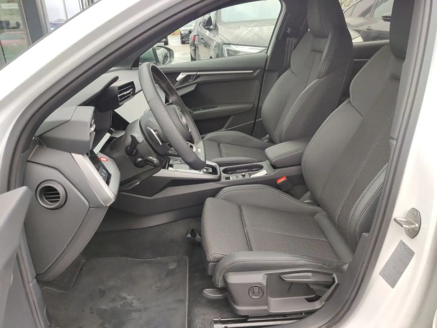 Audi S3 2.0 TFSI q. S-Tronic, Matrix, B&O, Weiß - 2