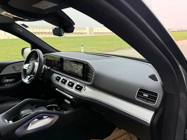 Mercedes-Benz GLE 300 d 4Matic Aut. ID:79 Ansicht 8