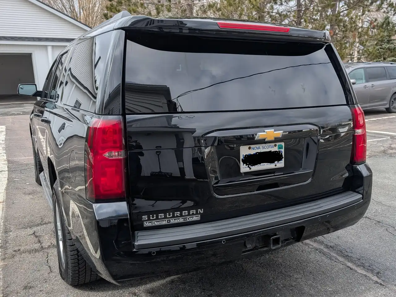 Chevrolet Suburban снимка Chevrolet Suburban