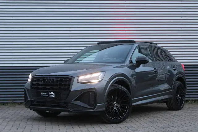 Audi Q2 35 TFSI 2x S-Line | Panoramadak | Matrix | Elektri