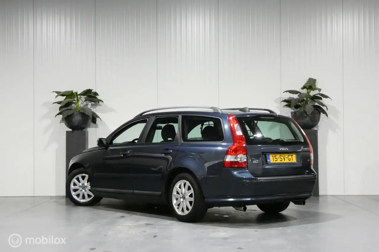 VOLVO V50 BREAK - 2.5 220ch - 220 ch - CLIMATISATION
