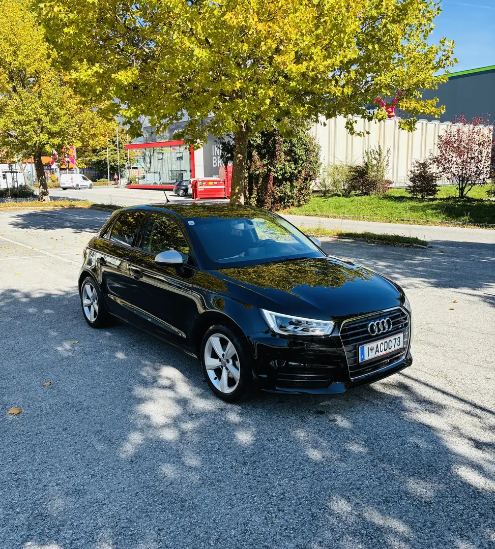 Audi A1 SB 1,0 TFSI Design - 1