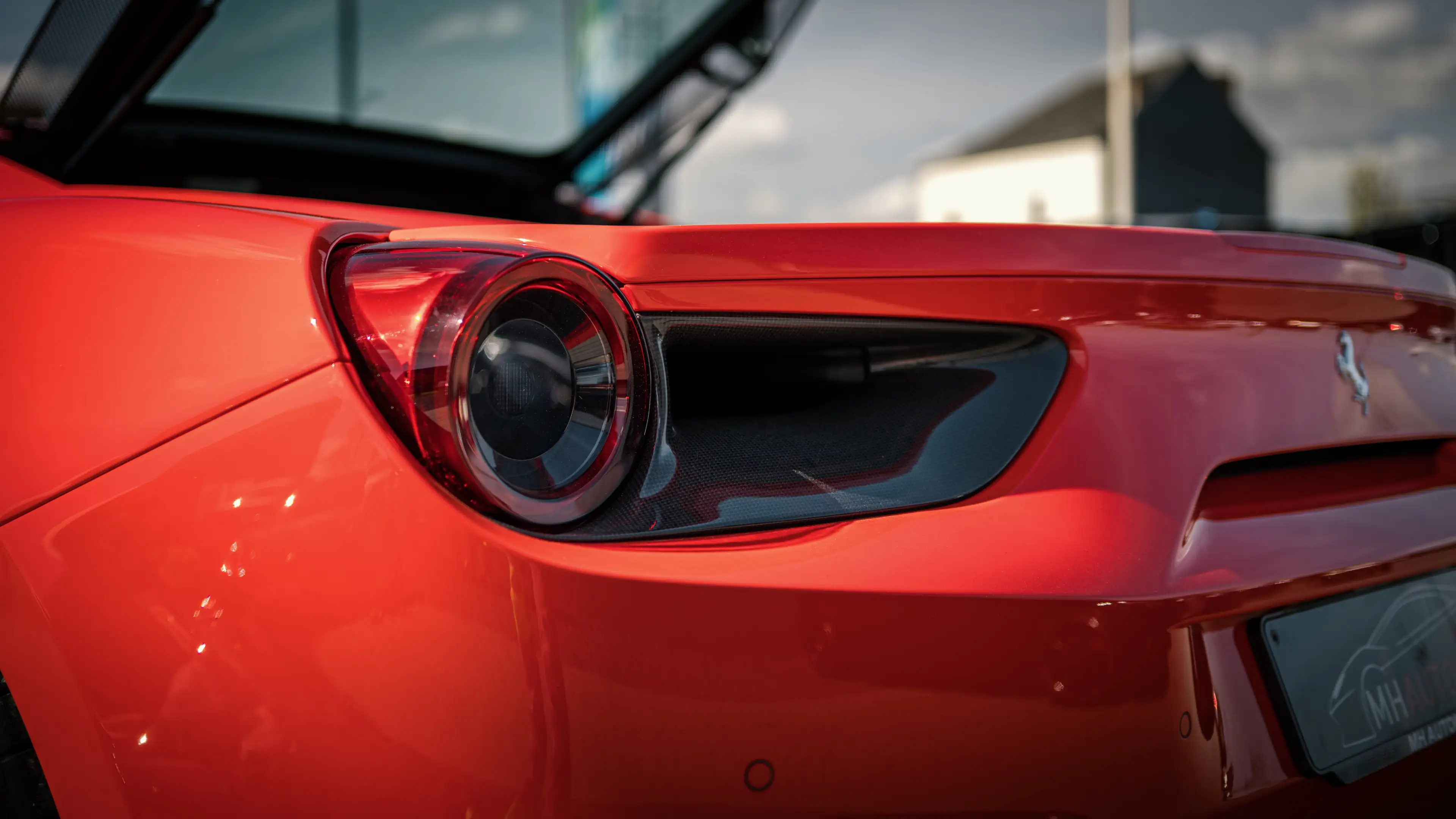 Ferrari 488 488 Spider 3.9 Turbo V8 F1 — photo 12