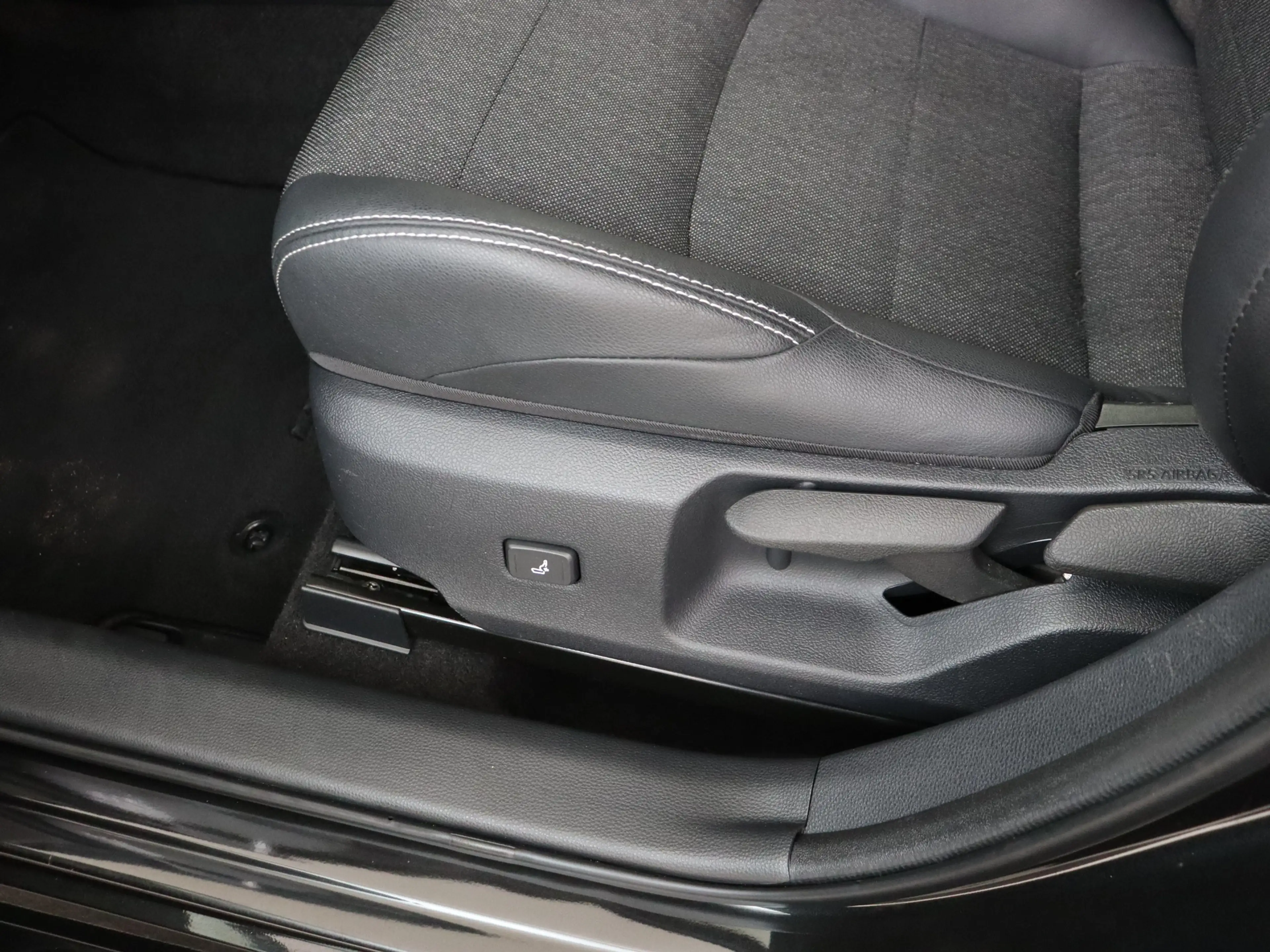 Toyota Corolla Touring Sports 1.8 Hybrid Dynamic | Dealer onderho — photo 15