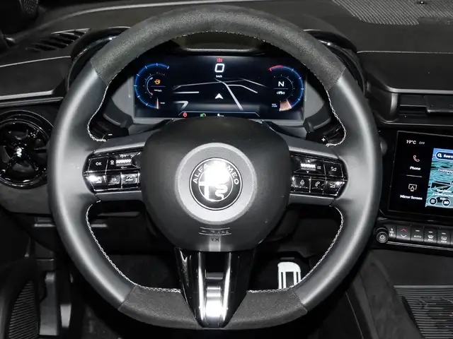 Alfa Romeo Junior view 9
