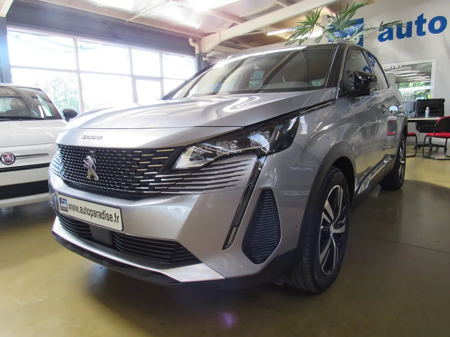 Peugeot 3008 1.5 BLUEHDI 130 GT EAT8 + OPTIONS - 1