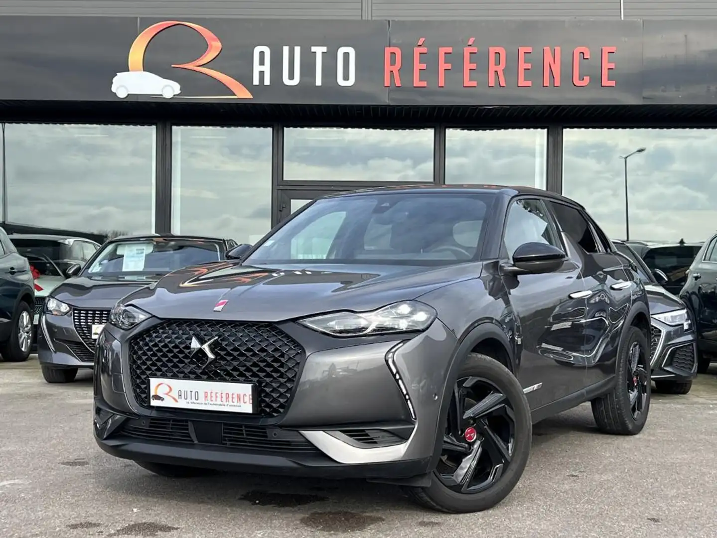 DS Automobiles DS 3 Crossback 1.2 130 Ch EAT 8 PERFORMANCE LINCE CAMERA / SIEGES Siyah - 1