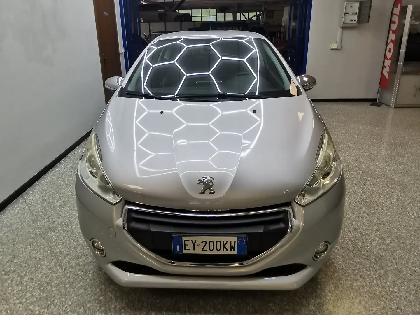 Peugeot 208 208 I 2012 3p 1.2 puretech (vti) 12v Active Silver - 1