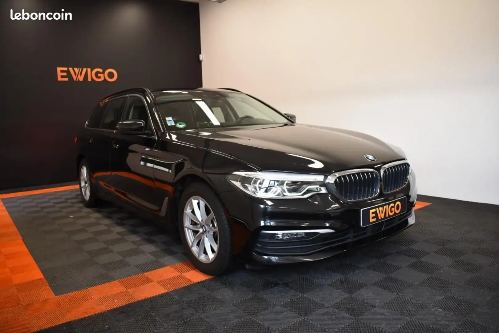 BMW 520 Touring 2.0 520D 190ch LUXURY CAMERA 360 3D SIEGES Noir - 1