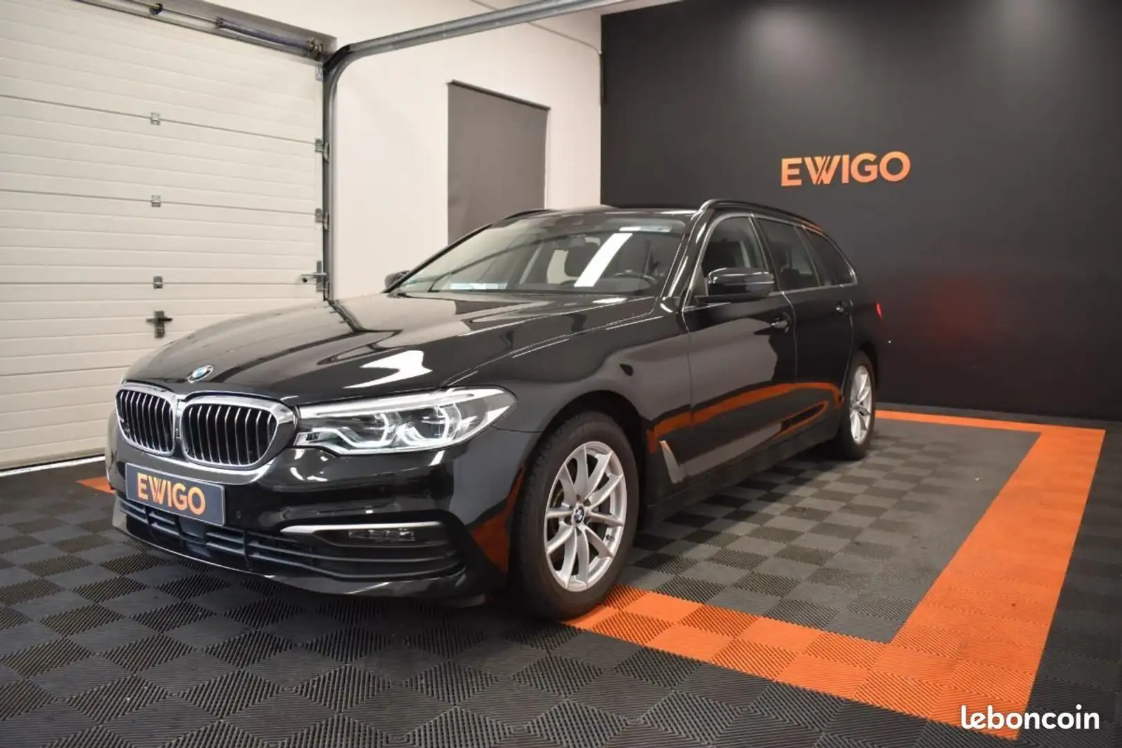 BMW 520 Touring 2.0 520D 190ch LUXURY CAMERA 360 3D SIEGES Noir - 2