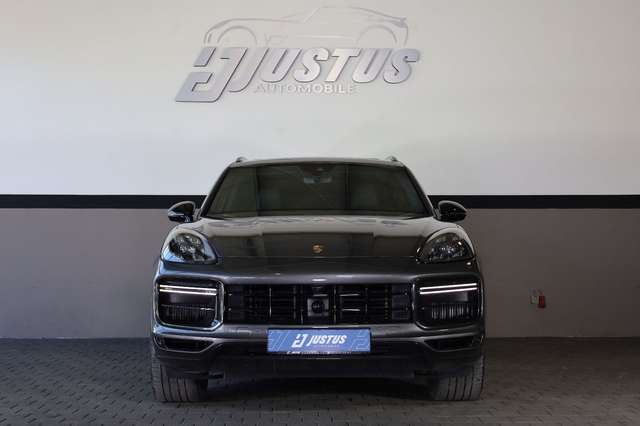 Porsche Cayenne Turbo/BOSÉ/ACC/PANO/AIR/SHZ/SBL/LHZ/R21