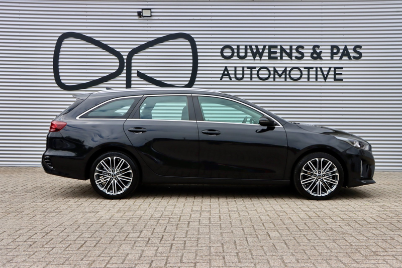 Kia Ceed SW / cee'd SW Sportswagon 1.6 GDI PHEV DynamicLine | CARPLAY | S — photo 11