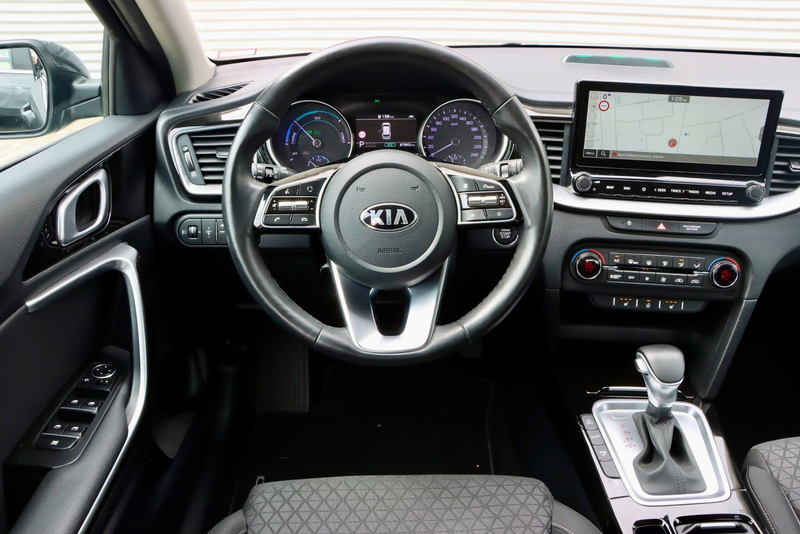 Kia Ceed SW / cee'd SW Sportswagon 1.6 GDI PHEV DynamicLine | CARPLAY | S — photo 8