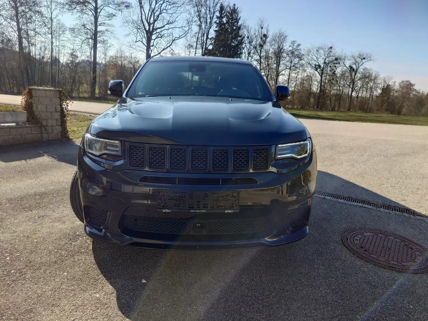 Jeep Grand Cherokee 6,2 V8 Trackhawk Supercharged Schwarz - 2