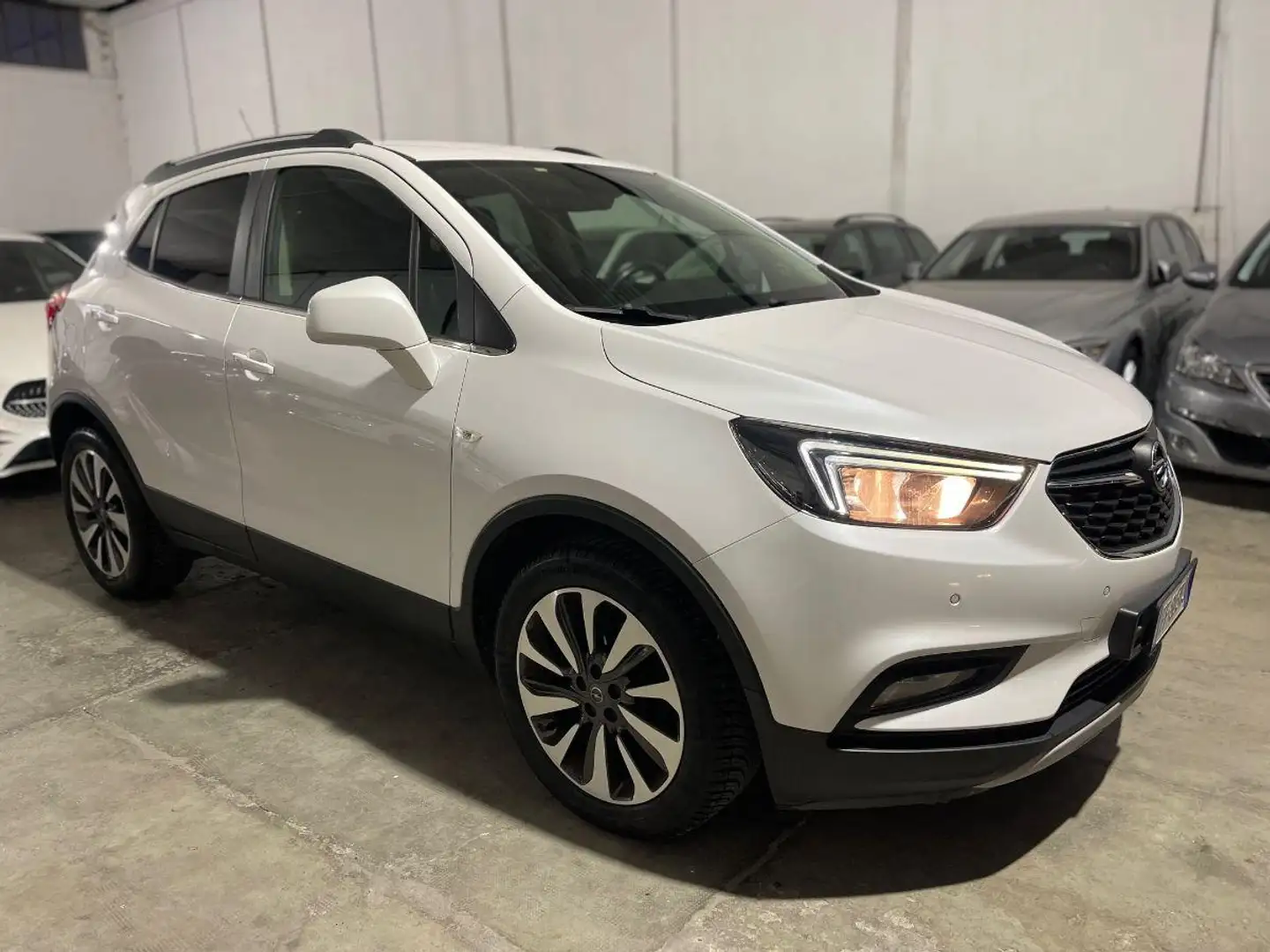 Opel Mokka X 1.6 CDTI Ecotec 4x2 S&S Ultimate Wit - 2