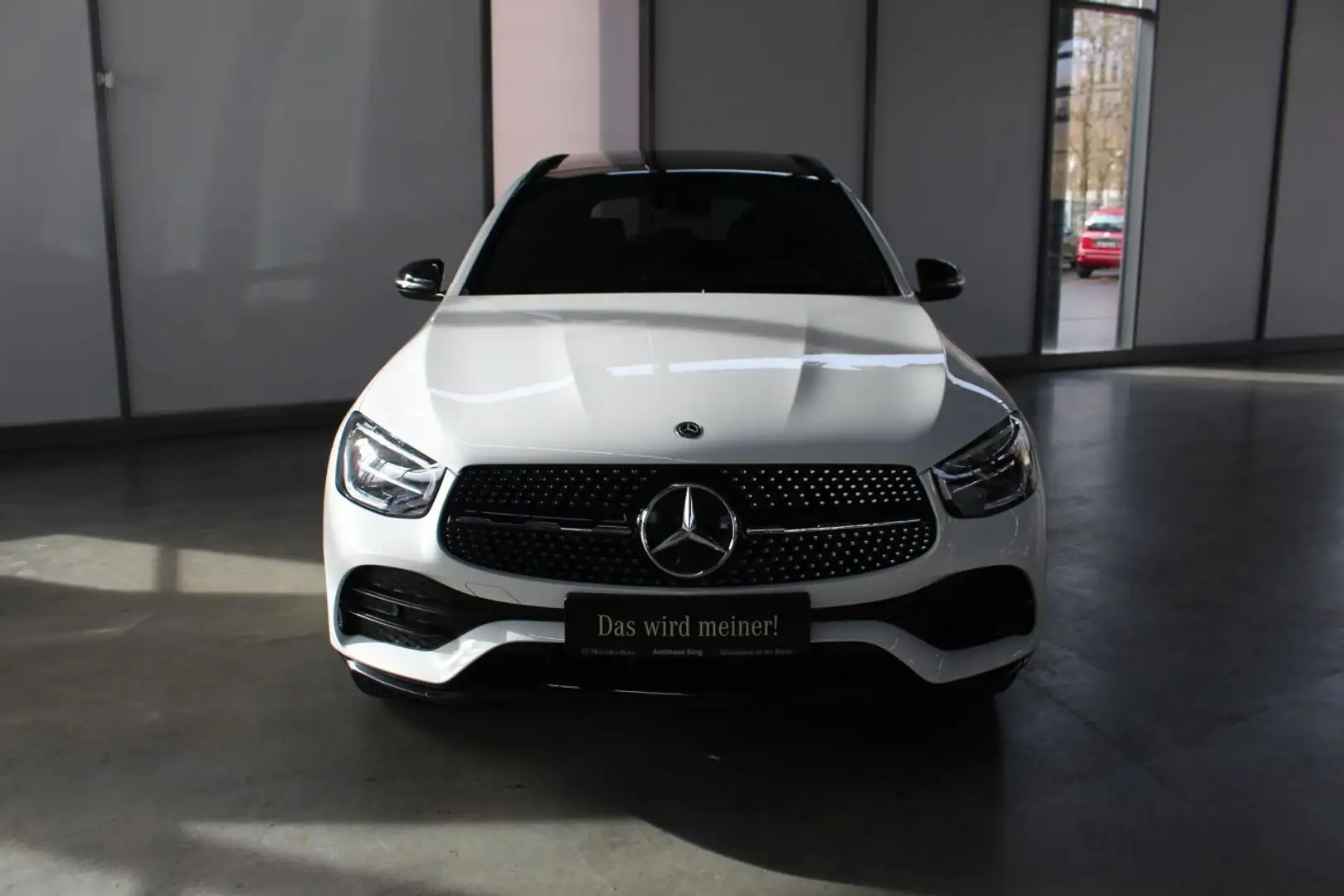 Mercedes-Benz GLC 200 4M AMG Standheizung Panorama AHK SHZ PTS Blanc - 2