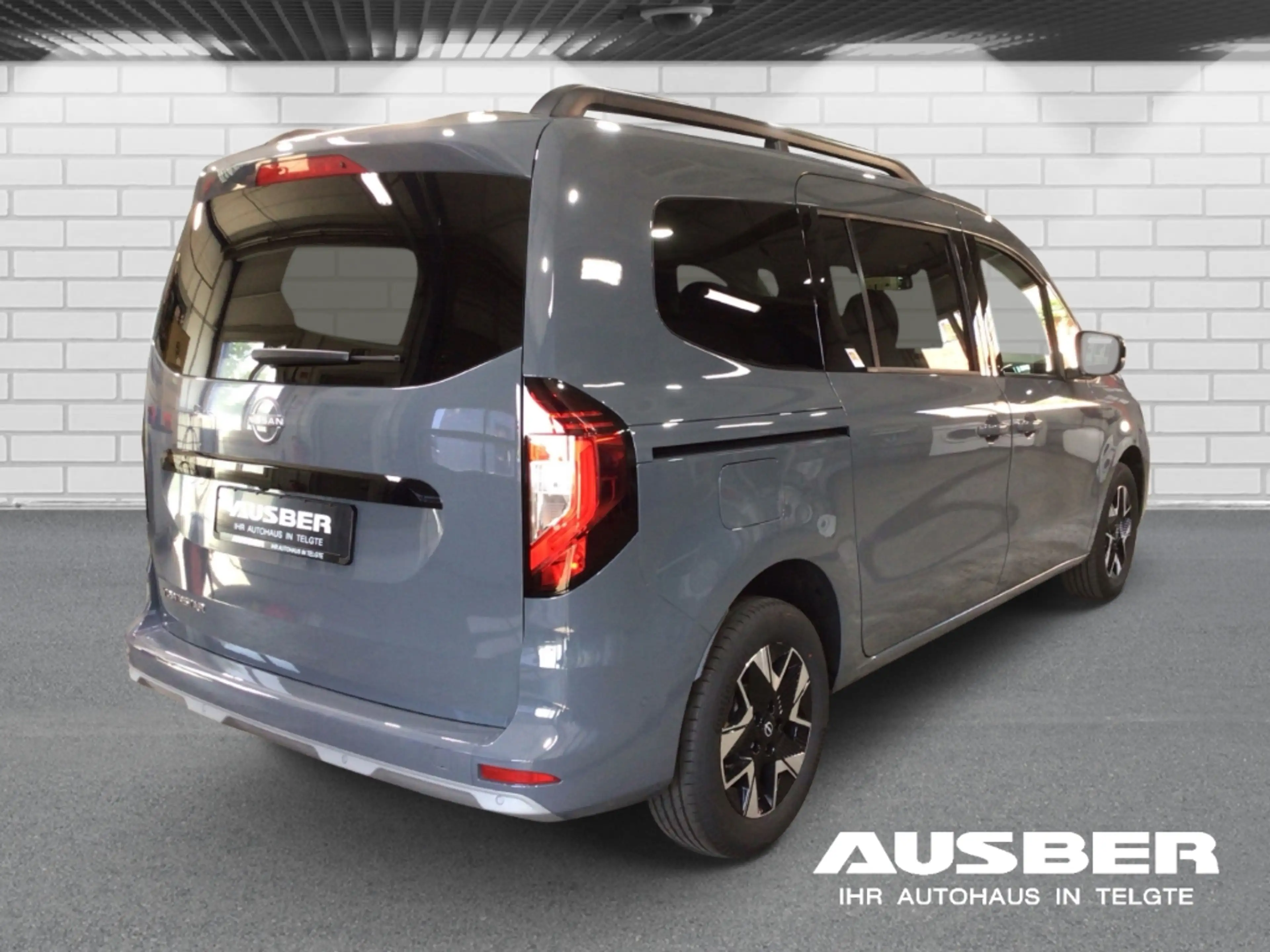 Nissan Townstar Kombi L2 7Sitzer Tekna Automatik — photo 3