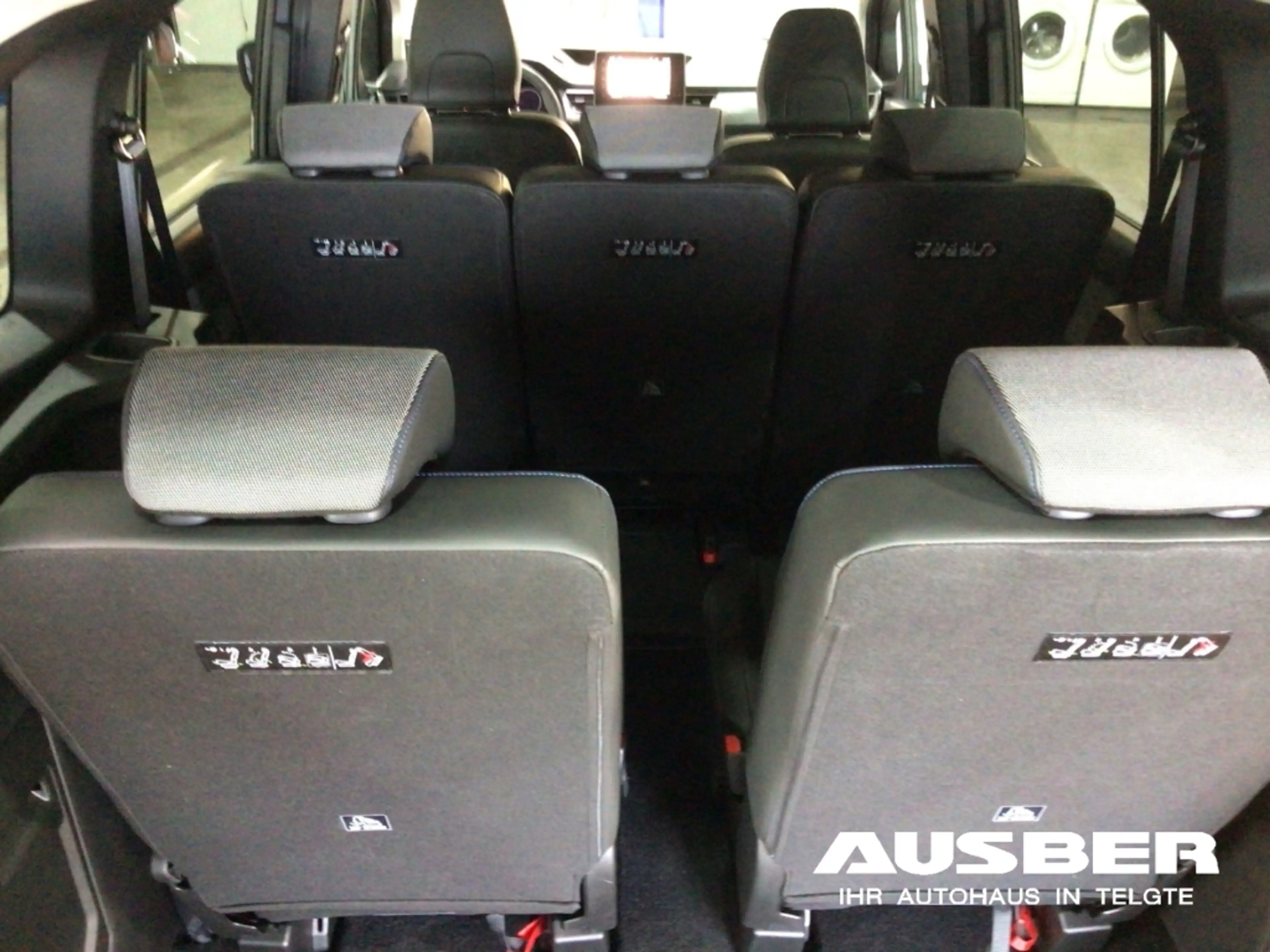 Nissan Townstar Kombi L2 7Sitzer Tekna Automatik — photo 15