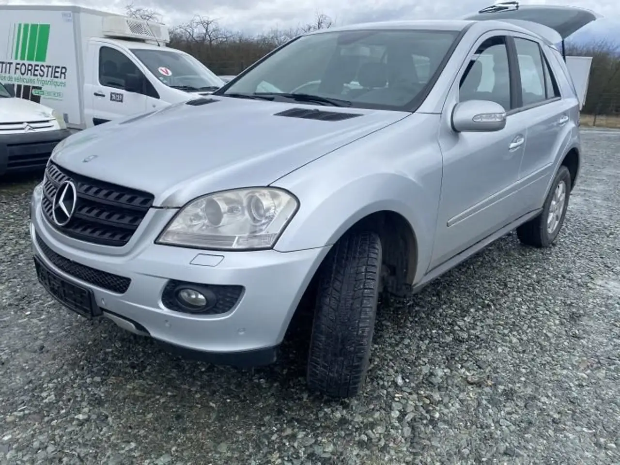 Mercedes-Benz ML 280