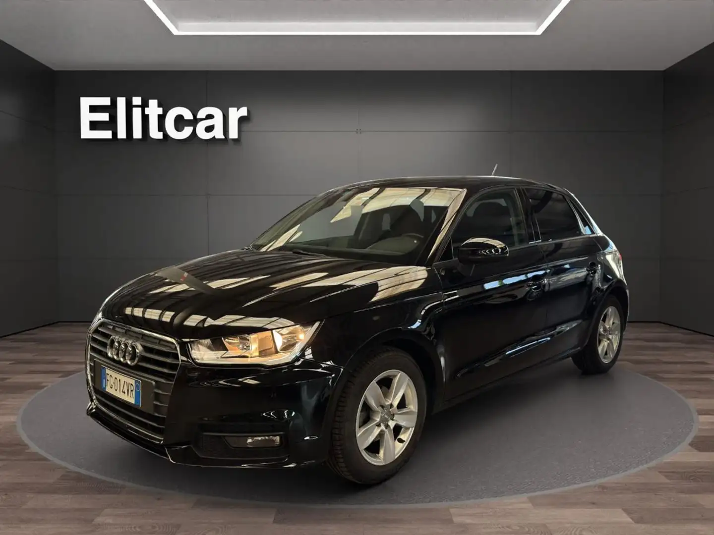 Audi A1 SPB 1.4 TDI Admired Nero - 1
